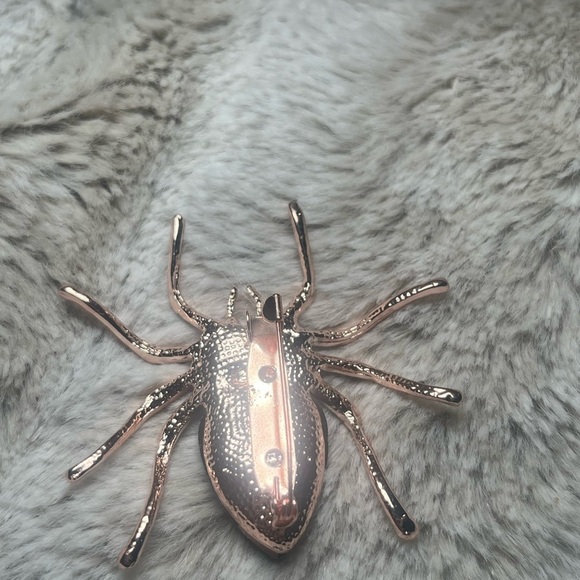 Spider Brooch High-end Crystal Exaggerated Large Brooch Pin Clothing Accessories - Picture 10 of 11